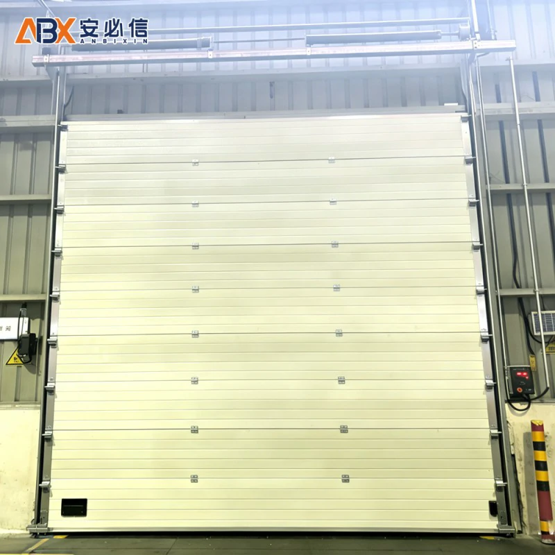 九江九合乡钢质提升门